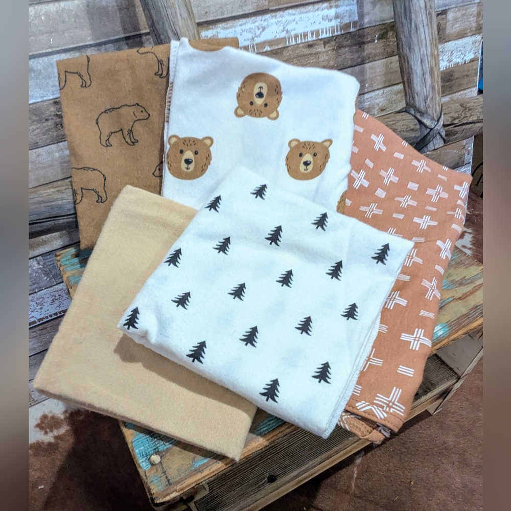 Bundle of Baby Burp Cloths & Receiving Blanket Hudson&Baby Organic DC Delta